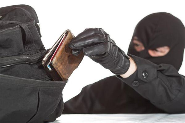 梦见扒手是什么意思 梦见扒手是什么意思