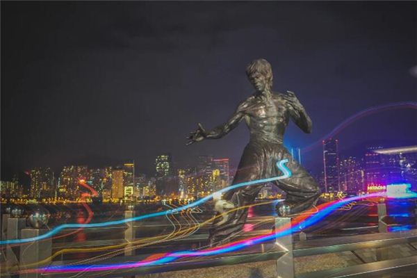 梦见李小龙是什么意思 梦见李小龙是什么意思