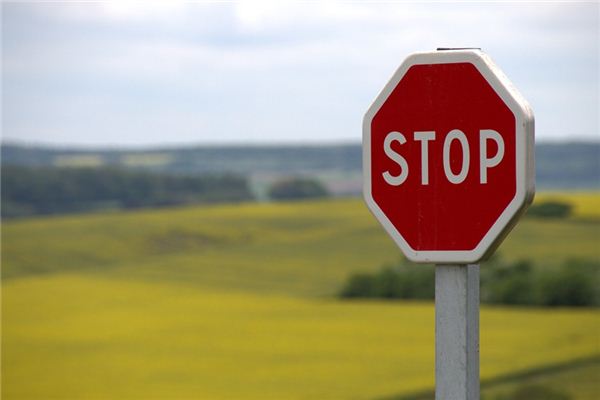 梦见路牌是什么意思 梦见路牌是什么意思