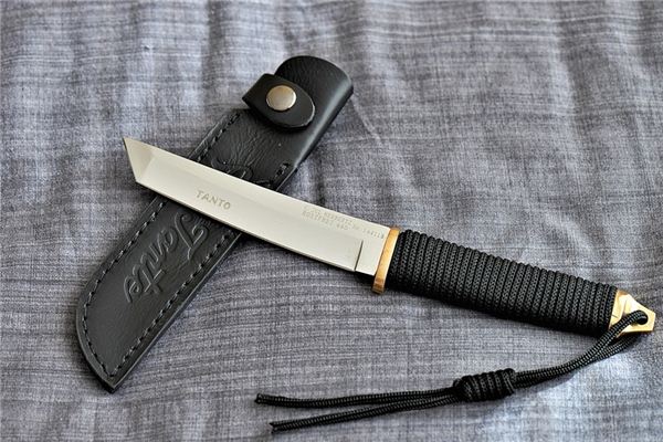 梦见带刀是什么意思 梦见带刀是什么意思