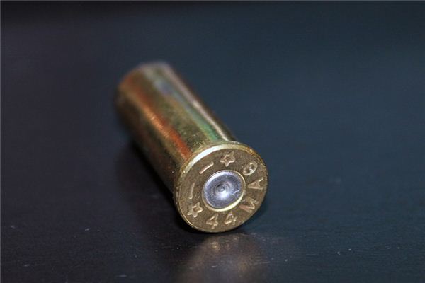 梦见弹壳是什么意思 梦见弹壳是什么意思