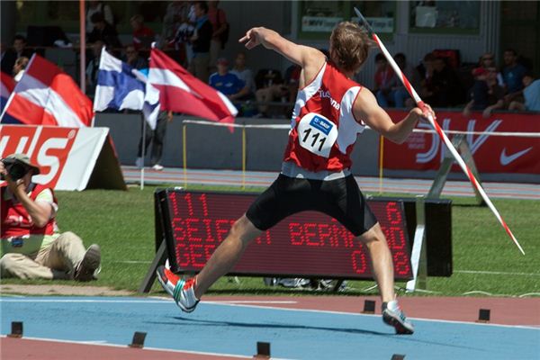 梦见标枪是什么意思 梦见标枪是什么意思