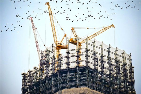 梦见起重机是什么意思 梦见起重机是什么意思