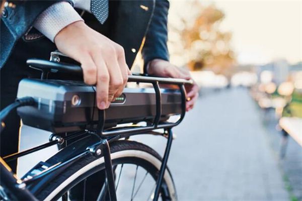 梦见电瓶是什么意思 梦见电瓶是什么意思