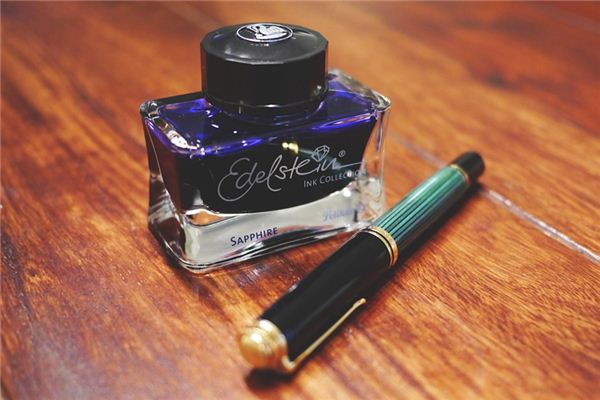 梦见墨水瓶是什么意思 梦见墨水瓶是什么意思