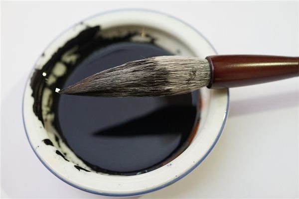 梦见毛笔是什么意思 梦见毛笔是什么意思