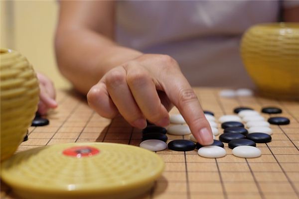 梦见五子棋是什么意思 梦见五子棋是什么意思