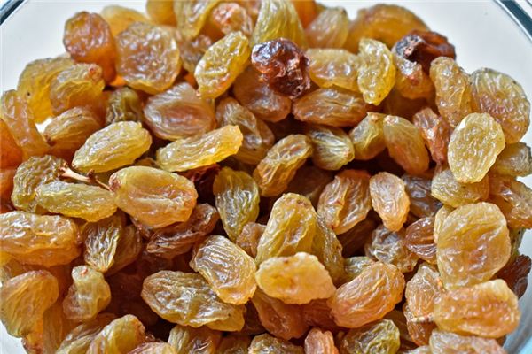 梦见葡萄干是什么意思 梦见葡萄干是什么意思