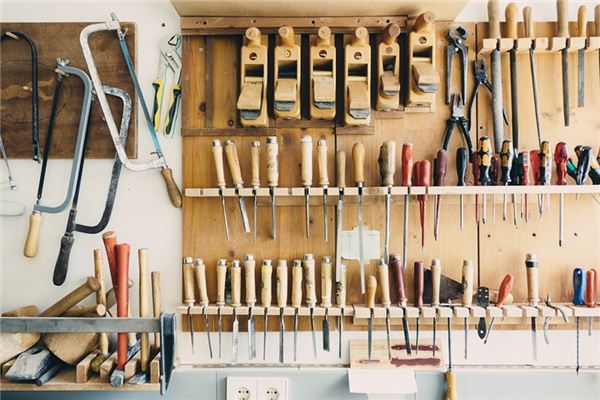 梦见工具是什么意思 梦见工具是什么意思