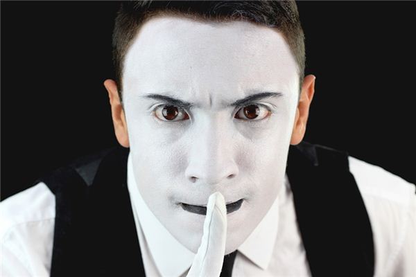 梦见哑剧是什么意思 梦见哑剧是什么意思