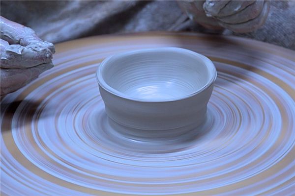 梦见碗是什么意思 梦见碗是什么意思