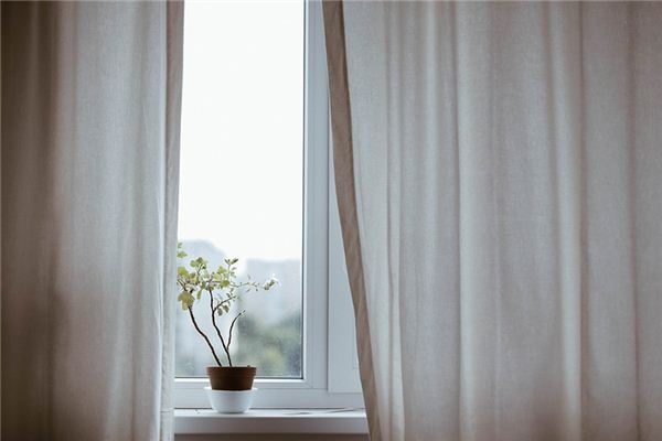 梦见窗帘是什么意思 梦见窗帘是什么意思