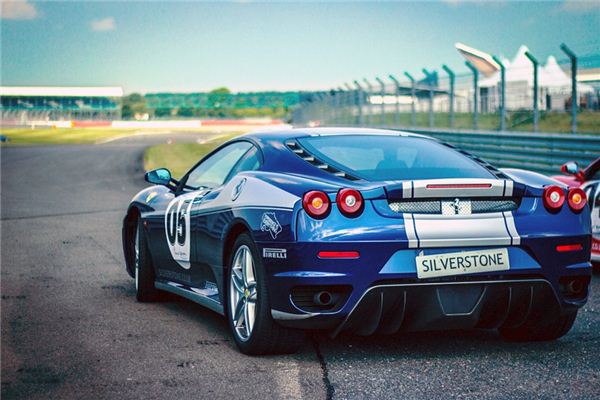 梦见坐车是什么预兆 梦见坐车是什么预兆