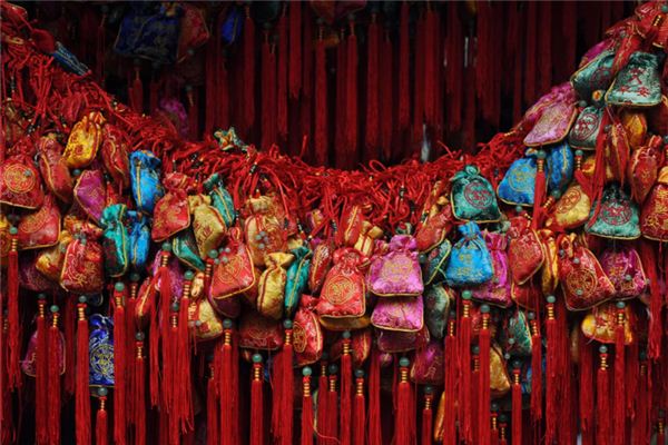 梦见香囊是什么意思 梦见香囊是什么意思