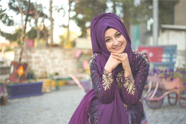 梦见面纱是什么意思 梦见面纱是什么意思