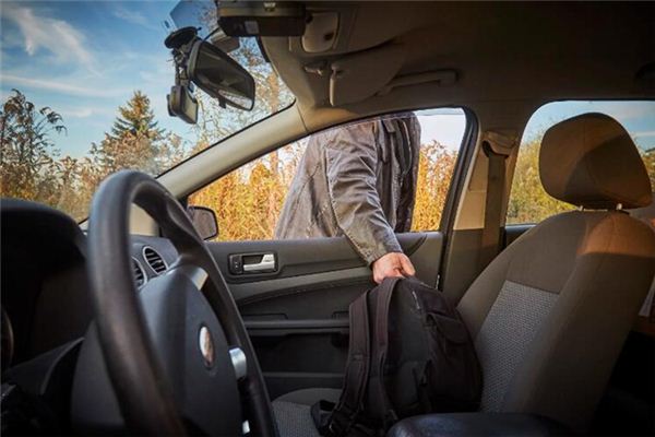 梦见包被偷是什么意思 梦见包被偷是什么意思