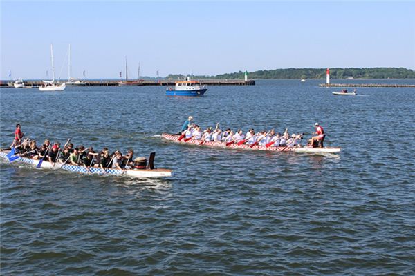 梦见龙舟比赛是什么意思 梦见龙舟比赛是什么意思