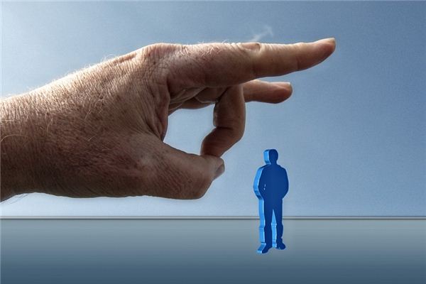 梦见被炒鱿鱼是什么意思 梦见被炒鱿鱼是什么意思