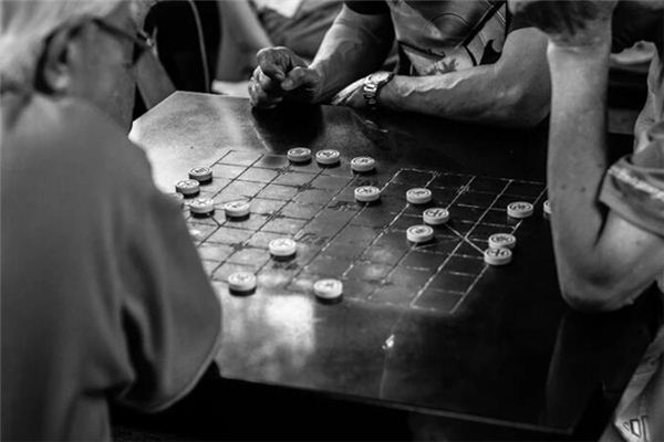 梦见下象棋是什么预兆