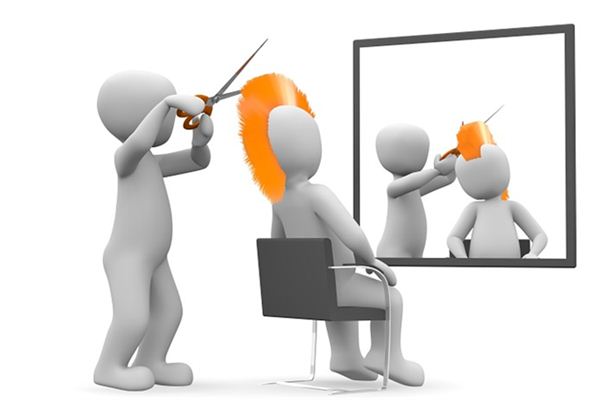 梦见别人给我剪头发是什么意思 梦见别人给我剪头发是什么意思