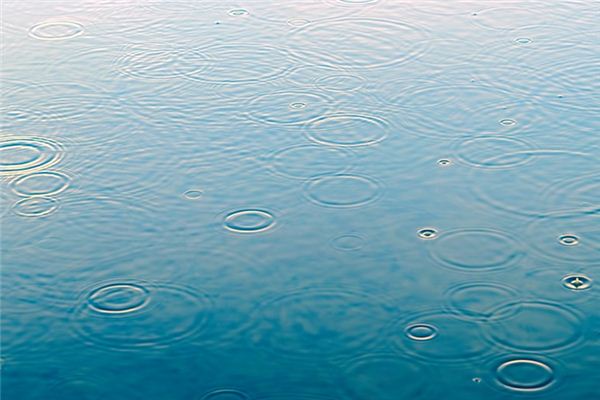 梦见春雨是什么意思 梦见春雨是什么意思