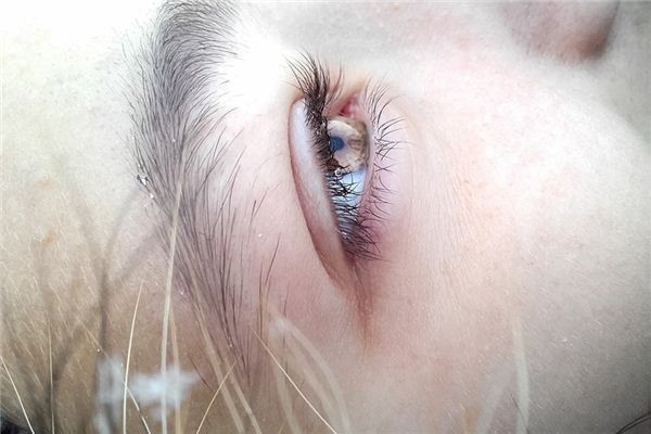 梦见开天眼是什么意思 梦见开天眼是什么意思