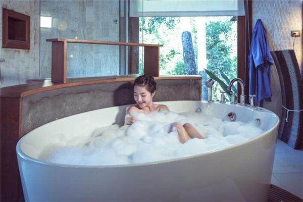 梦见澡堂是什么意思 梦见澡堂是什么意思