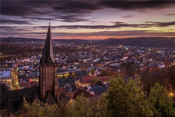 梦见塔楼是什么意思 梦见塔楼是什么意思