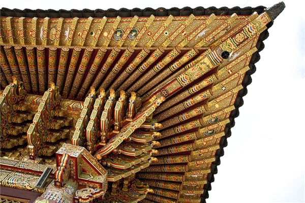 梦见屋檐是什么意思 梦见屋檐是什么意思