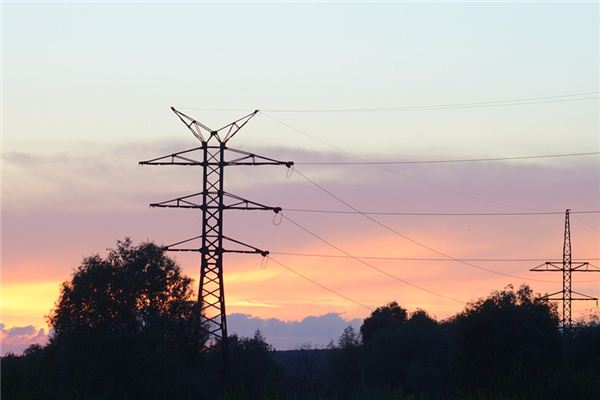 梦见电线杆是什么意思 梦见电线杆是什么意思