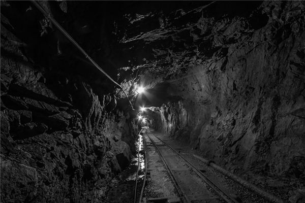 梦见矿井是什么意思 梦见矿井是什么意思