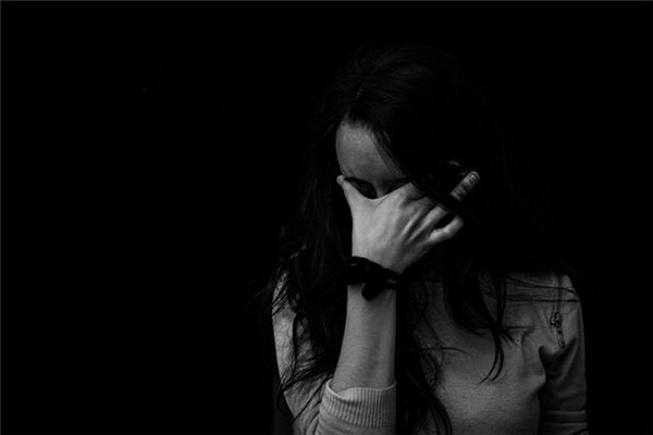 梦见打哆嗦是什么意思 梦见打哆嗦是什么意思