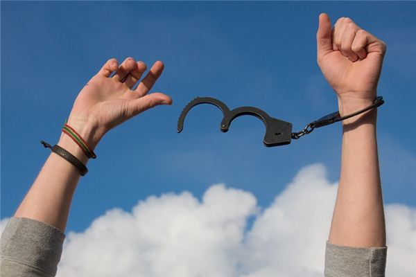 梦见释放是什么意思 梦见释放是什么意思