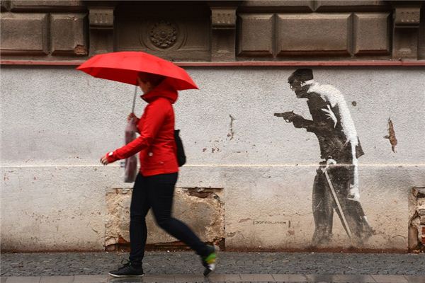 梦见被打劫是什么意思 梦见被打劫是什么意思