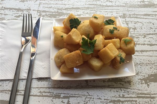 梦见独自用餐是什么意思 梦见独自用餐是什么意思