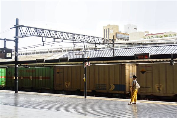 梦见等车是什么意思 梦见等车是什么意思