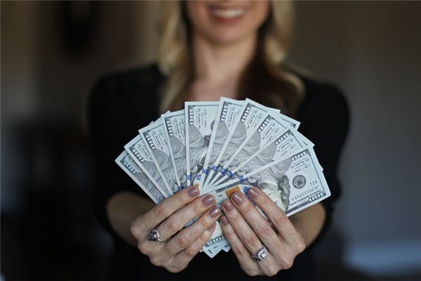 梦见别人发财是什么意思 梦见别人发财是什么意思