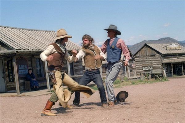 做梦梦到被别人打 做梦梦到被别人打