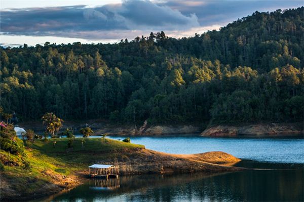 梦见河水上涨是什么意思 梦见河水上涨是什么意思