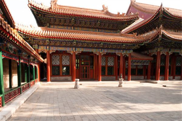 梦见仰看高处的寺庙 梦见仰看高处的寺庙