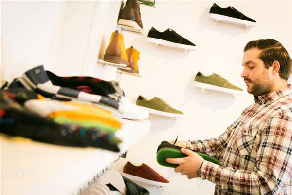 梦见男友买鞋是什么意思 梦见男友买鞋是什么意思