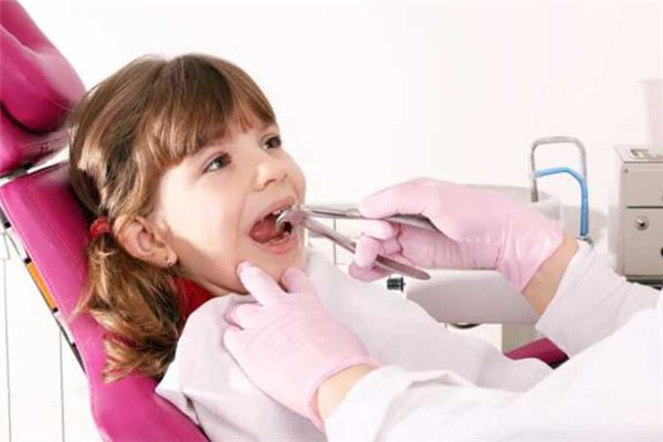 梦到掉牙流血 梦到掉牙流血