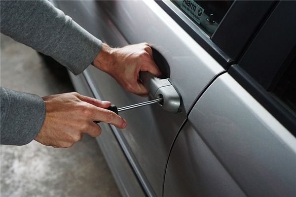 梦见别人偷东西