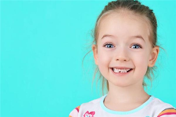 梦见掉牙没出血是什么意思 梦见掉牙没出血是什么意思