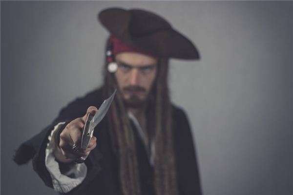 梦见被抢钱是什么意思 梦见被抢钱是什么意思