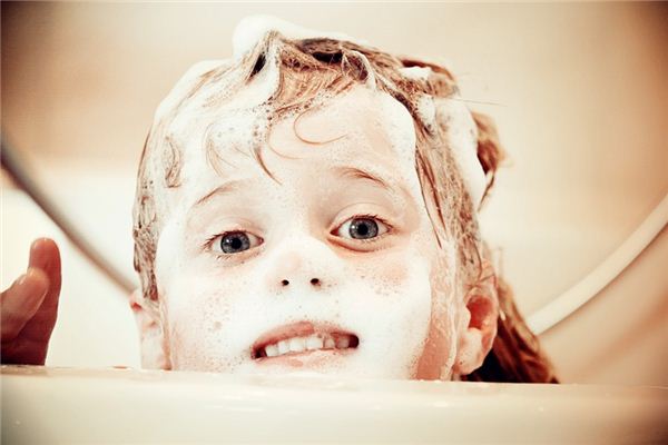 梦见给别人洗头是什么意思 梦见给别人洗头是什么意思