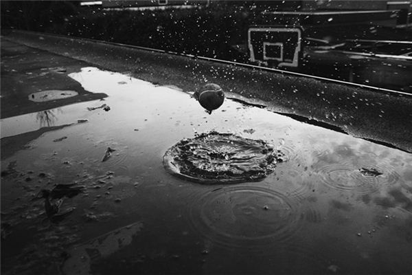 梦见脏水是什么意思 梦见脏水是什么意思